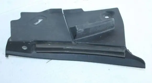 Toyota Verso Fender end trim 538690F020