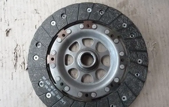 Audi A4 S4 B5 8D Clutch pressure plate 1864000440