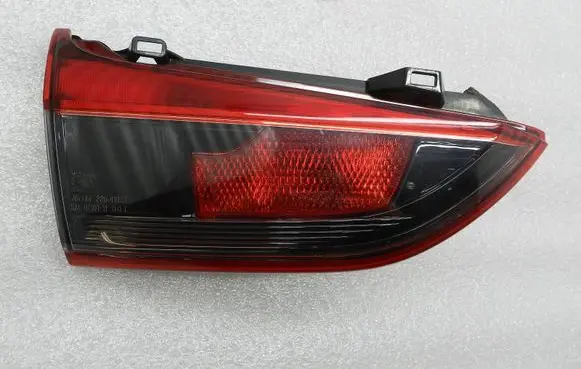 Mazda 6 Tailgate rear/tail lights GHK2513G0B