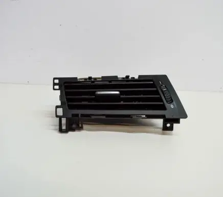 BMW 5 E60 E61 Dashboard air vent grill cover trim 9112204