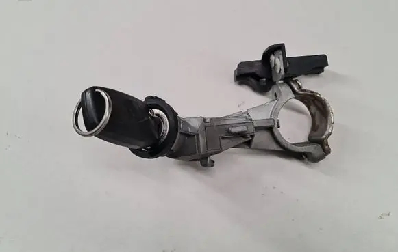 Fiat Grande Punto Ignition lock 01098400