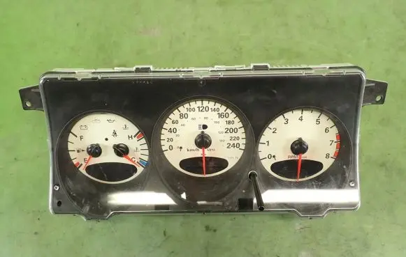 Chrysler PT Cruiser Speedometer (instrument cluster) 04671816AC