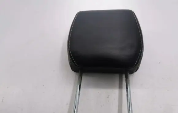 Land Rover Evoque I Front seat headrest 
