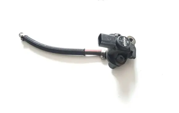 Mercedes-Benz C W204 Air pressure sensor A0071530028 0261230196