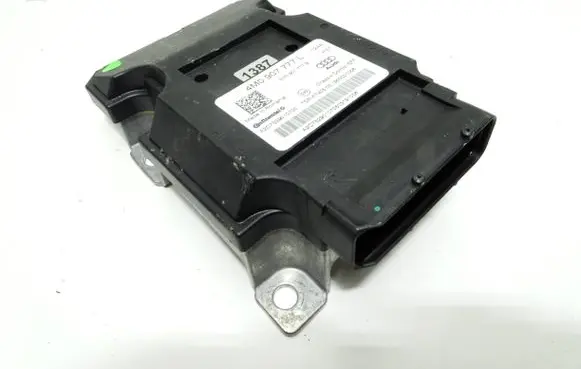 Audi Q7 4M Suspension control unit/module 4M0907777L 4M0907777B A2C7529010700