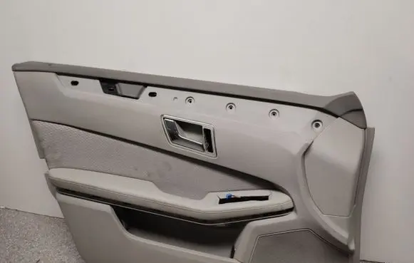 Mercedes-Benz E W212 Front door card panel trim A2127200170