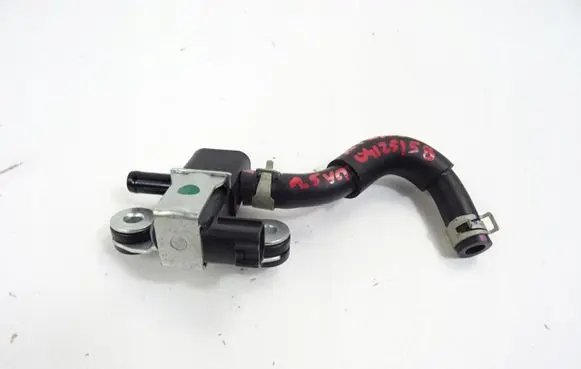 Nissan X-Trail T33 Valve vacuum K5T45872