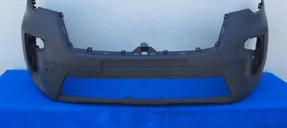 Nissan NV300 Front bumper 620222832R