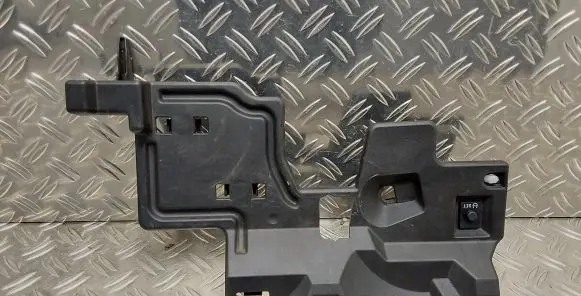 Toyota Yaris Other dashboard part 556060D050