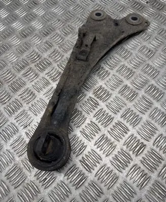 Toyota Avensis T270 Rear control arm 
