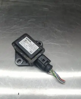 Audi A6 S6 C5 4B ESP acceleration yaw rate sensor 8E0907637A 0265005245