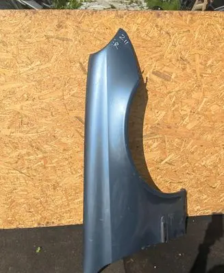 Mercedes-Benz E W211 Fender 