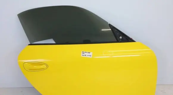 Porsche 911 997 Front door 67890433