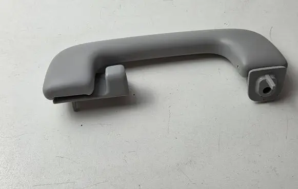 Rear interior roof grab handle