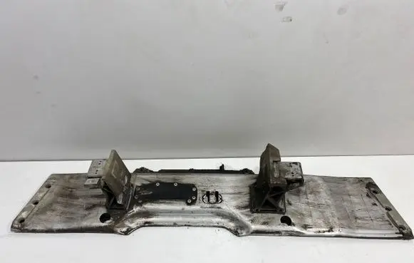 Mercedes-Benz ML W166 Gearbox mounting bracket A1662410047 12563243 ZGS002