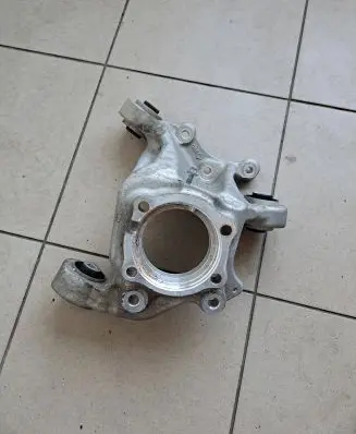 Mercedes-Benz GLA H247 Rear wheel hub