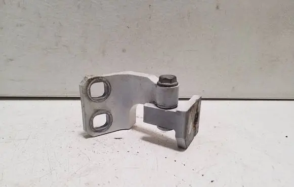 Maserati Ghibli Front door upper hinge 