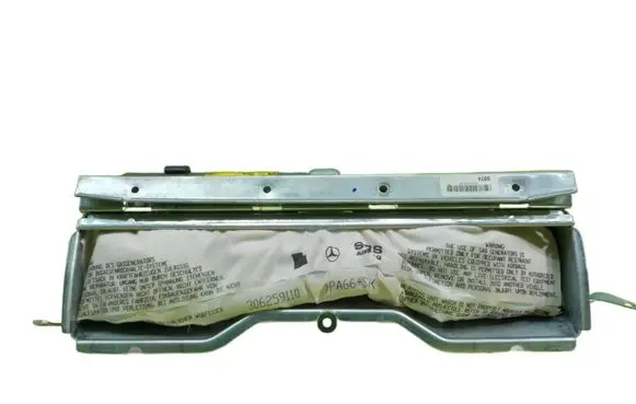 Mercedes-Benz E C207 W207 Knee airbag 306026999AR