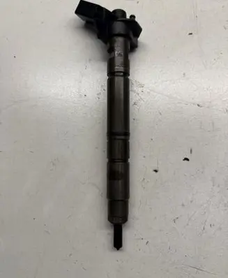 Audi A6 S6 C7 4G Fuel injector 059130277CD