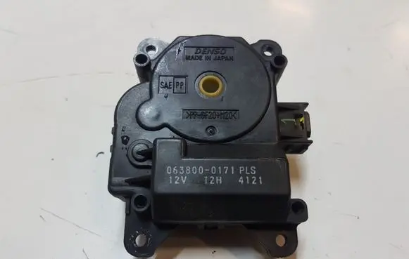 Lexus IS 220D-250-350 A/C air flow flap actuator/motor 0638000171
