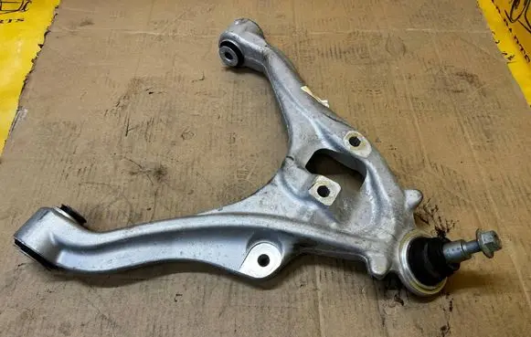 Ford Bronco Front upper control arm/wishbone MB3C-3079-A1F MB3C3079A1F