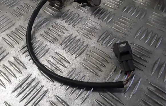 Toyota Corolla Verso AR10 Crankshaft position sensor 9091905030 0296000755