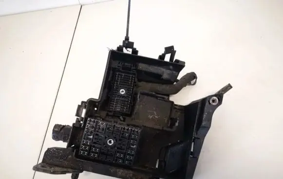 KIA Ceed Fuse box cover 919502h010 91950-2h010