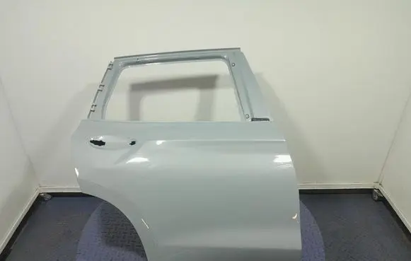 BMW X3 E83 Rear door