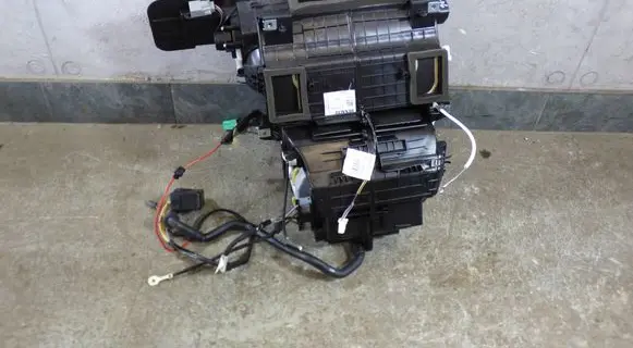 Renault Clio IV Electric car heater CART272705269R 272705269R 5W50071817