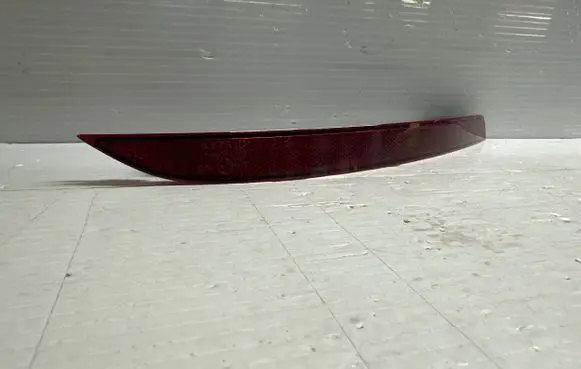 Volvo XC90 Rear tail light reflector 31468557