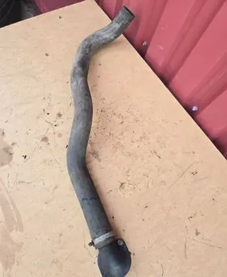 Volvo S70 V70 V70 XC Engine coolant pipe/hose 9161827