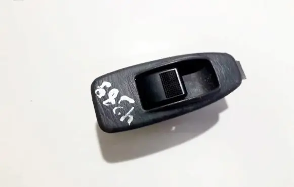 Mazda Premacy Electric window control switch c100685l1