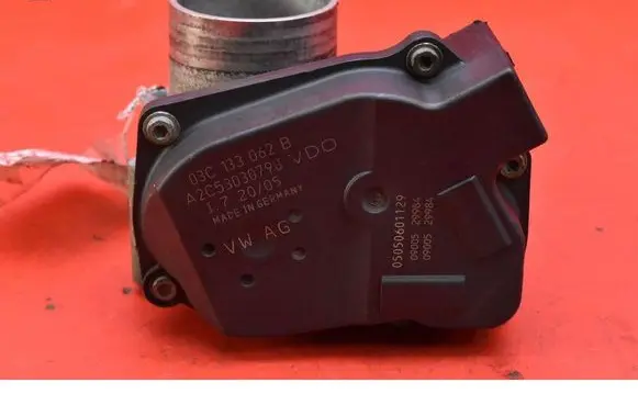 Skoda Fabia Mk1 (6Y) Throttle body valve 03C133062B