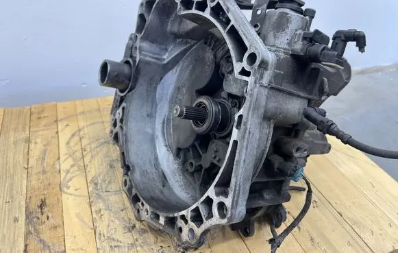 Chevrolet Tracker Manual 6 speed gearbox M324X4