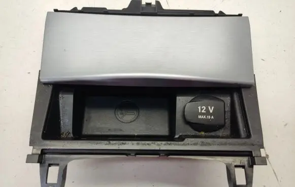 Mercedes-Benz C W204 Ashtray (front) A2046801350
