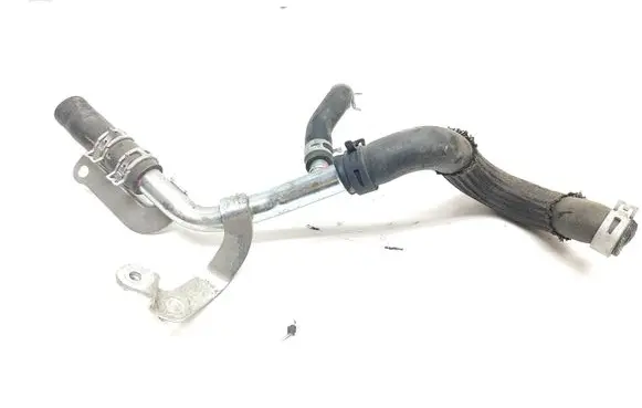 Nissan X-Trail T32 Engine coolant pipe/hose