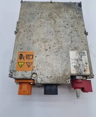Chrysler Pacifica Voltage converter inverter
