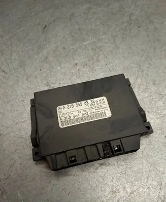 Mercedes-Benz CLS C219 Parking PDC control unit/module A2195450332 0263004072 1039E00908
