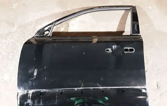 Hyundai Tucson JM Front door