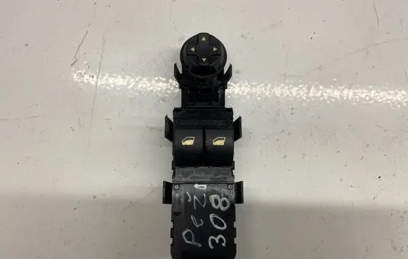 Peugeot 308 Electric window control switch 11686