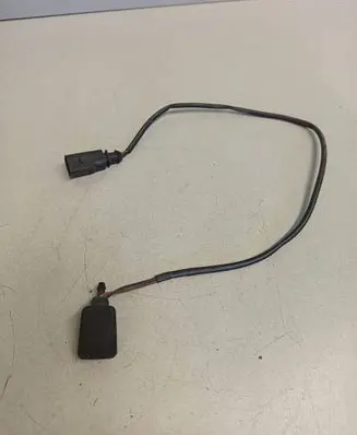 Audi A3 S3 8L Windshield washer spray nozzle 8L0955988