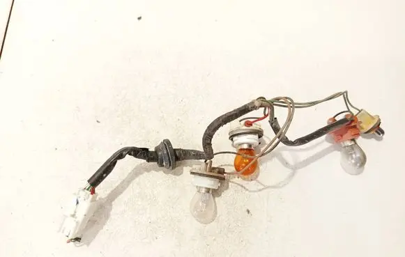 Hyundai Tiburon Headlight part 