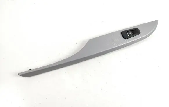 BMW 6 F12 F13 Front door trim bar D1003006