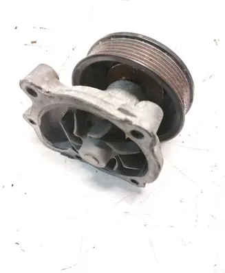 Opel Astra H Water pump 755E70H