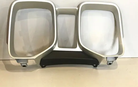 Dashboard trim