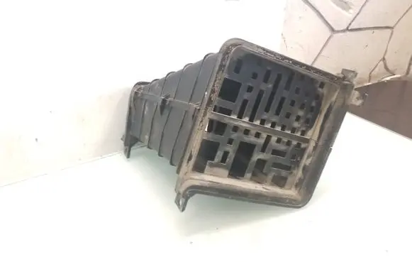 Mitsubishi Pajero Other interior part MG657315