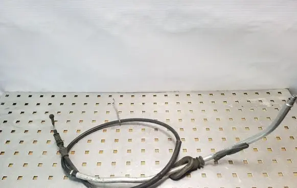 Handbrake/parking brake wiring cable