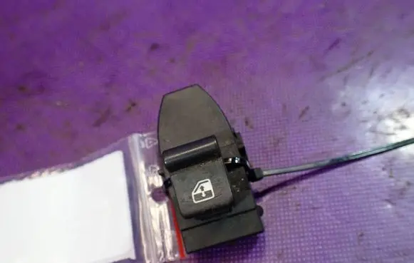 Alfa Romeo 159 Quarter vent window switch 