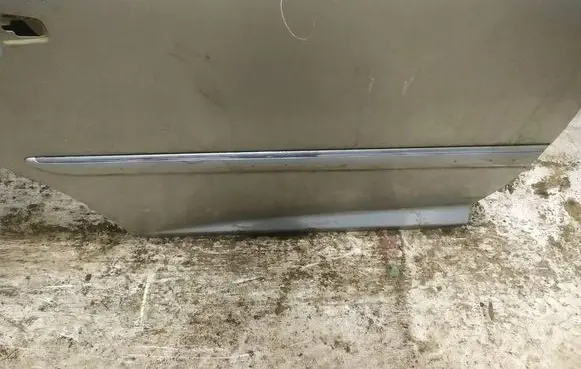 Peugeot 207 Rear door trim (molding) 