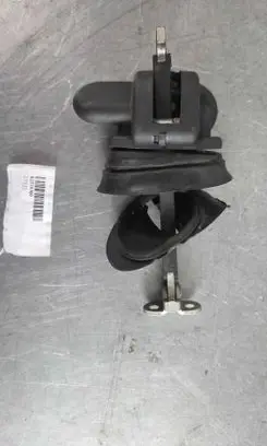 Maserati Quattroporte Rear door check strap stopper 82519300